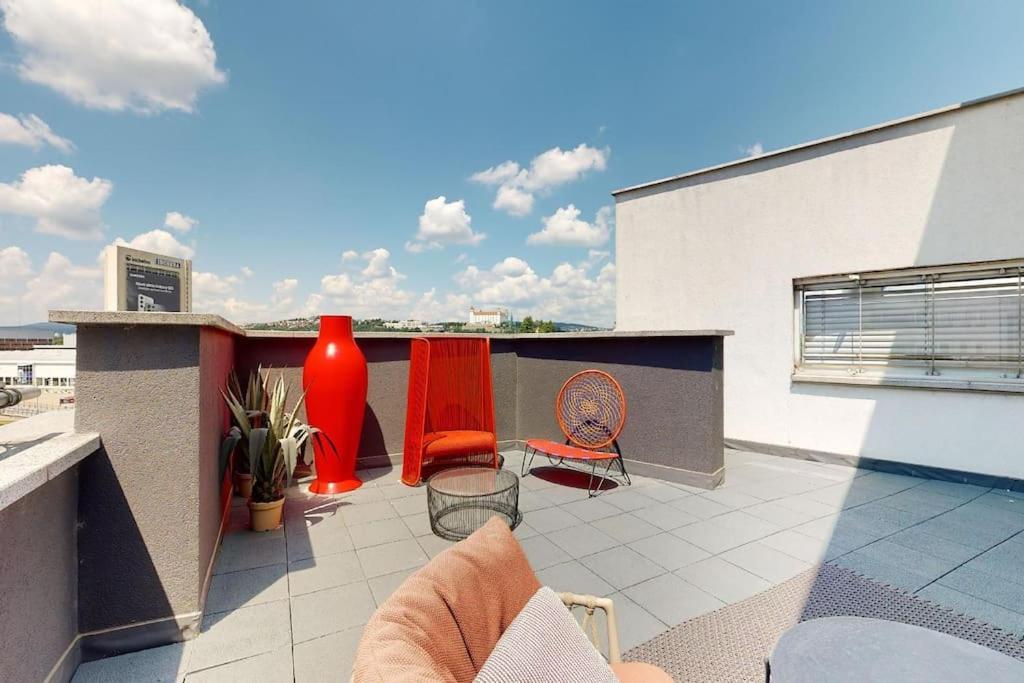 Apartamento Stylovy Loft S Ohromnou Terasou Bratislava Exterior foto